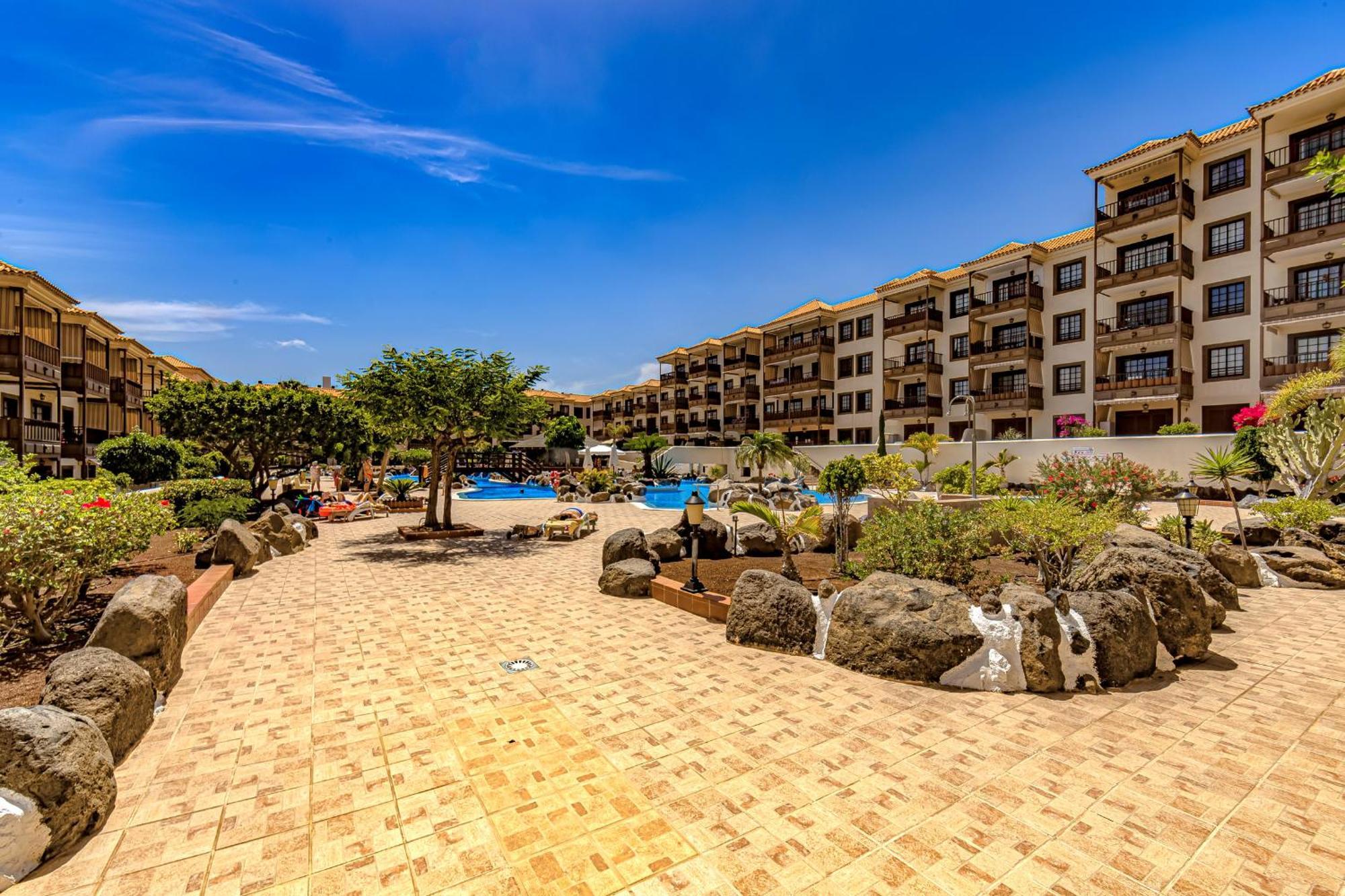 One Bedroom, Sea Front, In Complex With Pool * Costa Del Silencio