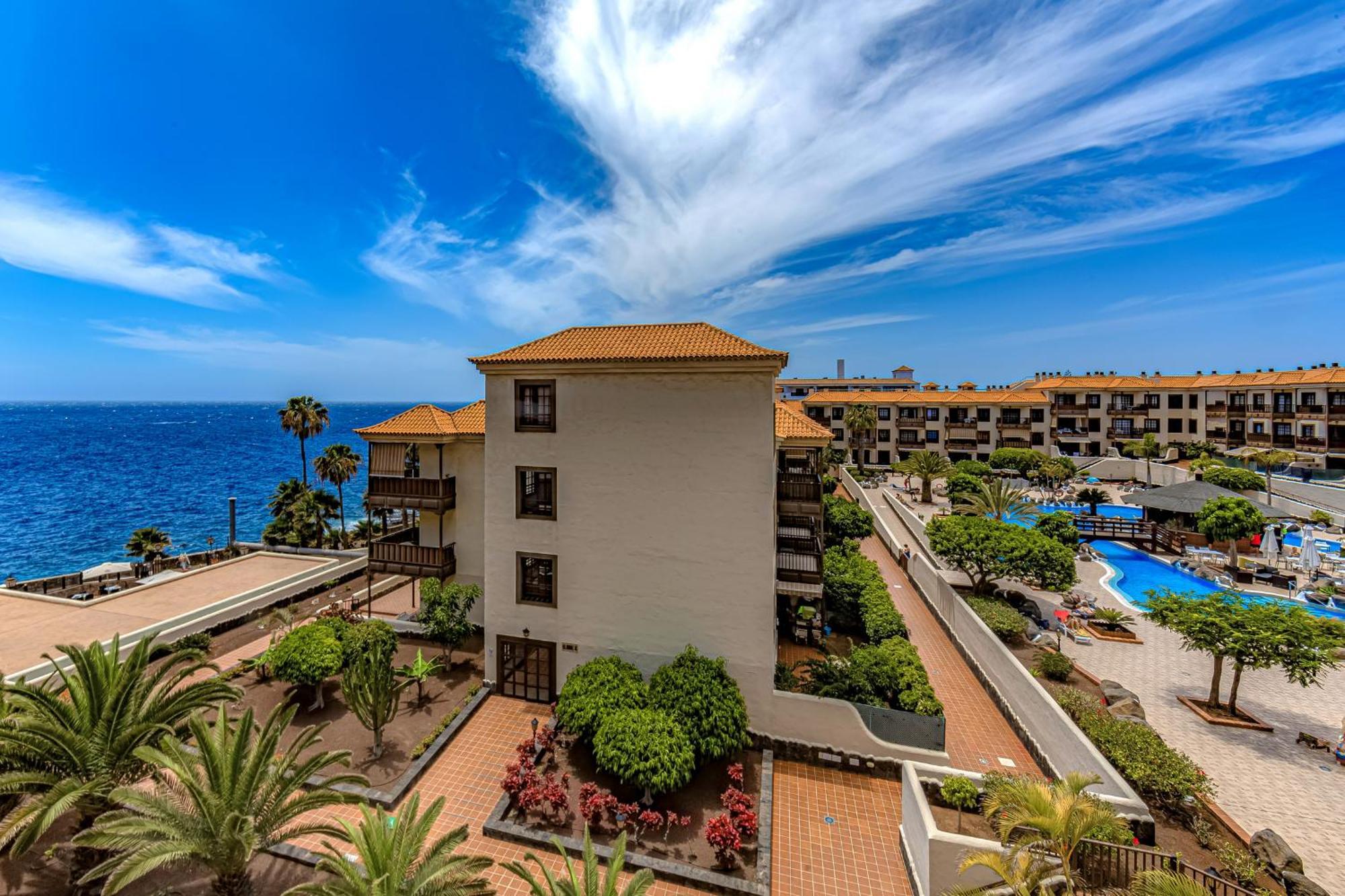 One Bedroom, Sea Front, In Complex With Pool